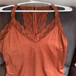 🧡Day trip , size S tank top🧡